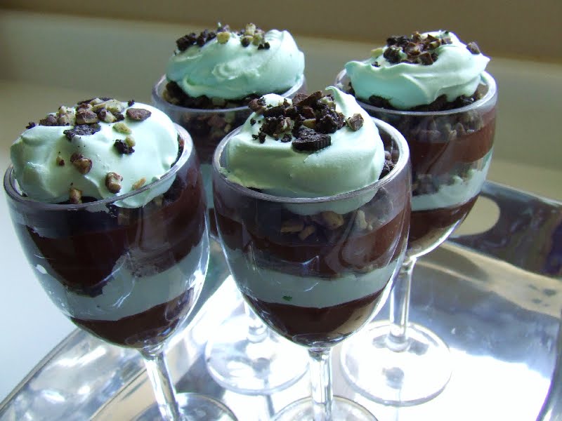 Grasshopper Parfaits - Luscious Dessert Ideas For St Patrick Day Menu